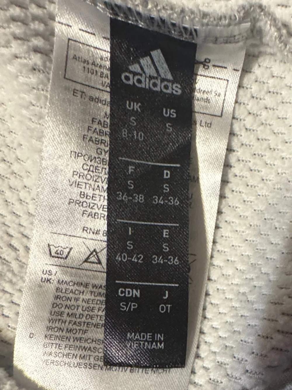 (S) ADIDAS CLIMAWARM LIGHT GRAY HOODIE W/ THUMBHOLE EMBLEM ON SLEEVE